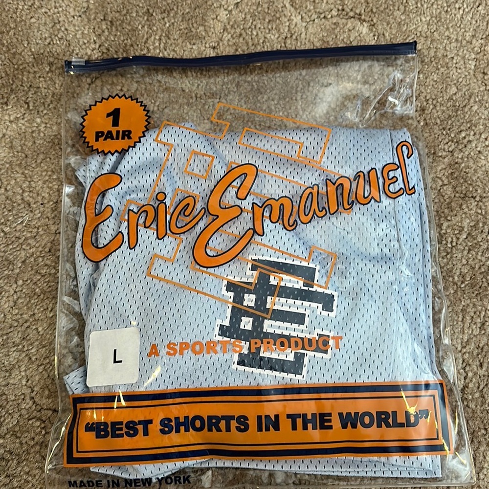 Eric Emmanuel Shorts, Kentucky Navy, Size Large, New Never Worn, Authentic